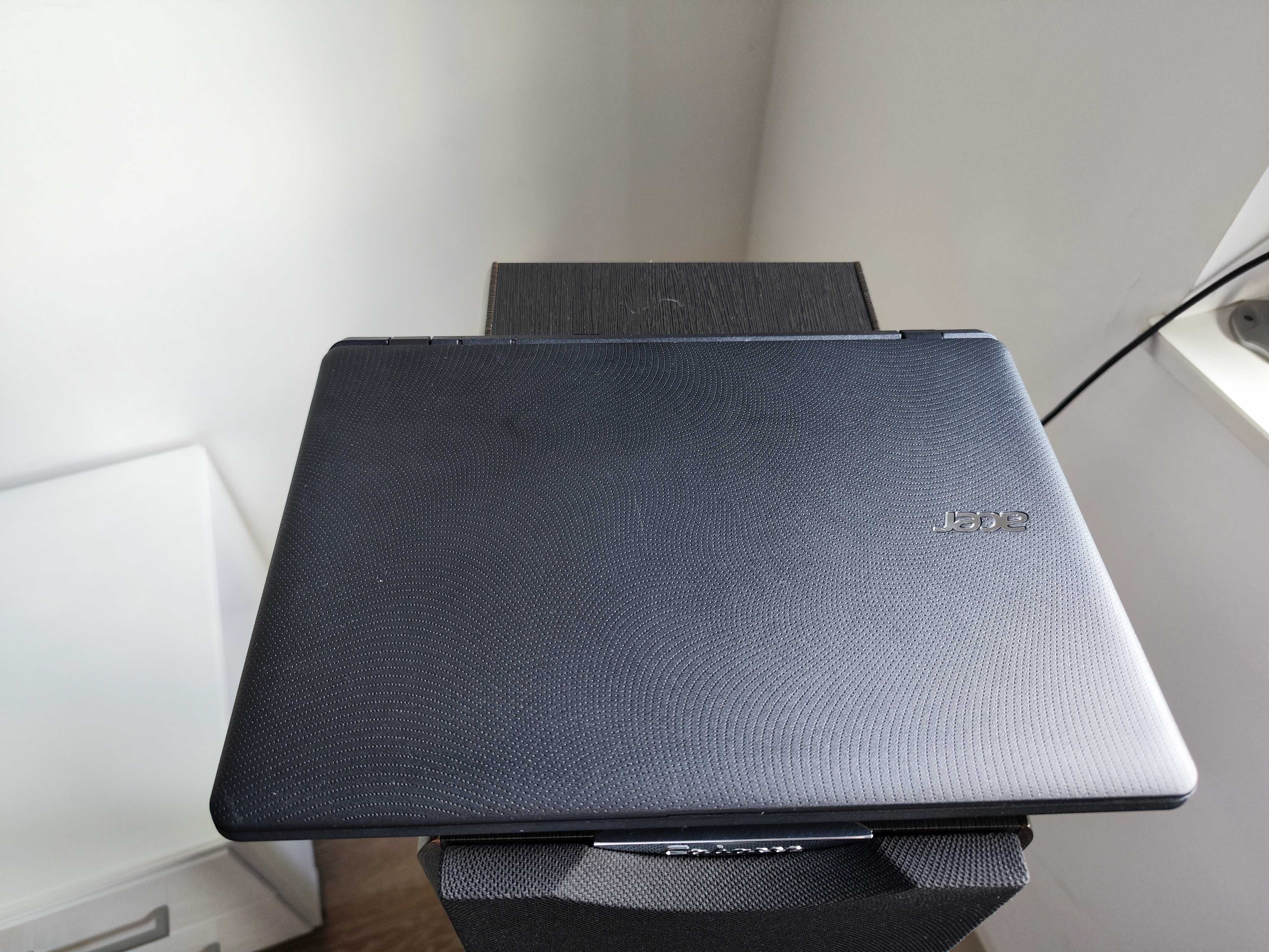 Acer Aspire ES11