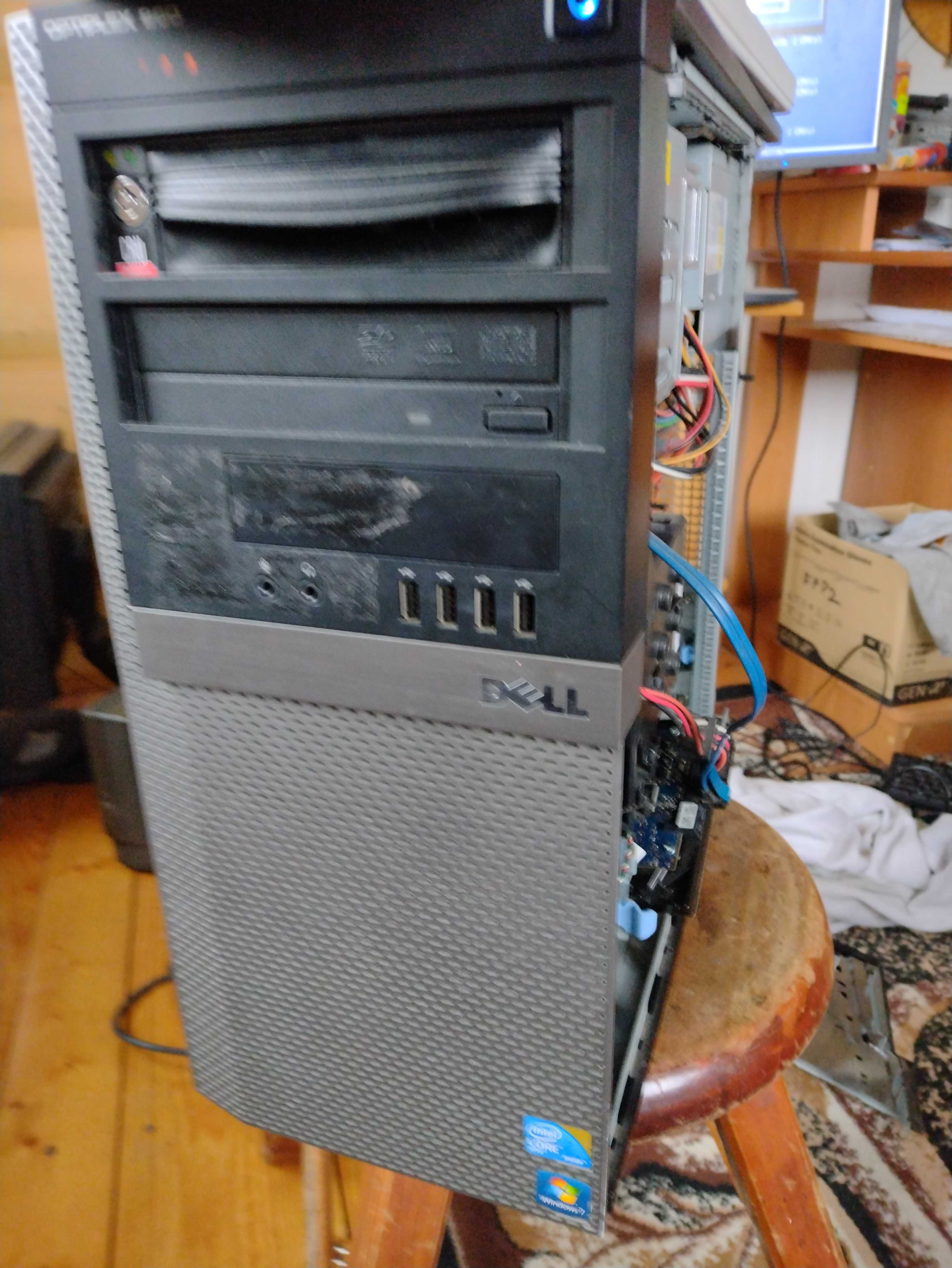 Komputer stacjonarny Dell optiplex 960