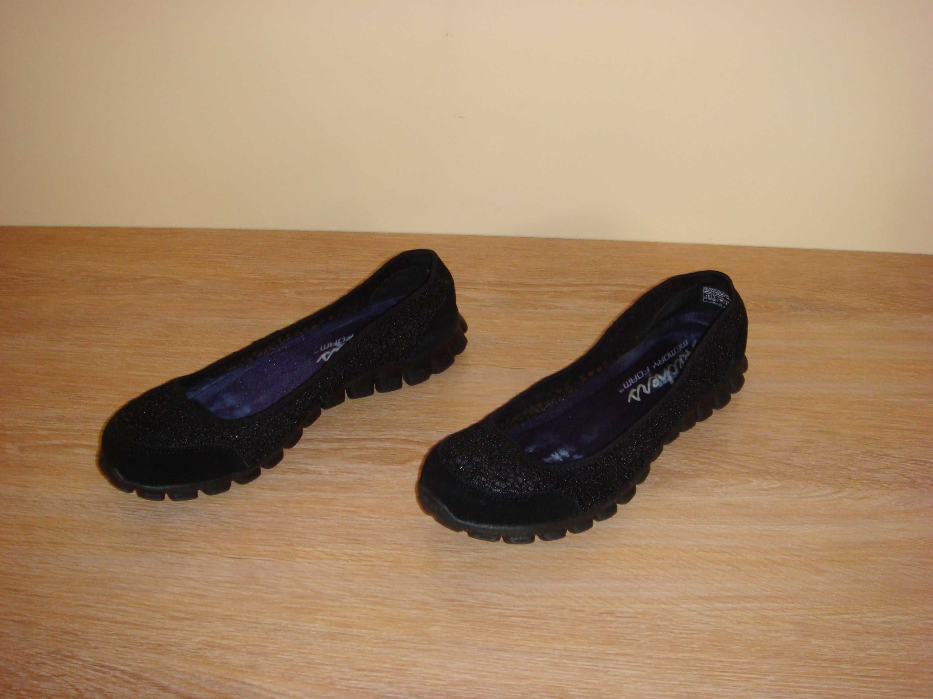 Балетки Skechers 41-42 слипоны сникерсы мокасины