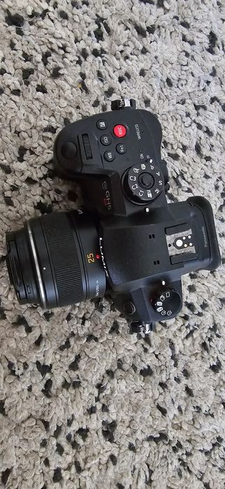 Panasonic lumix gh5s