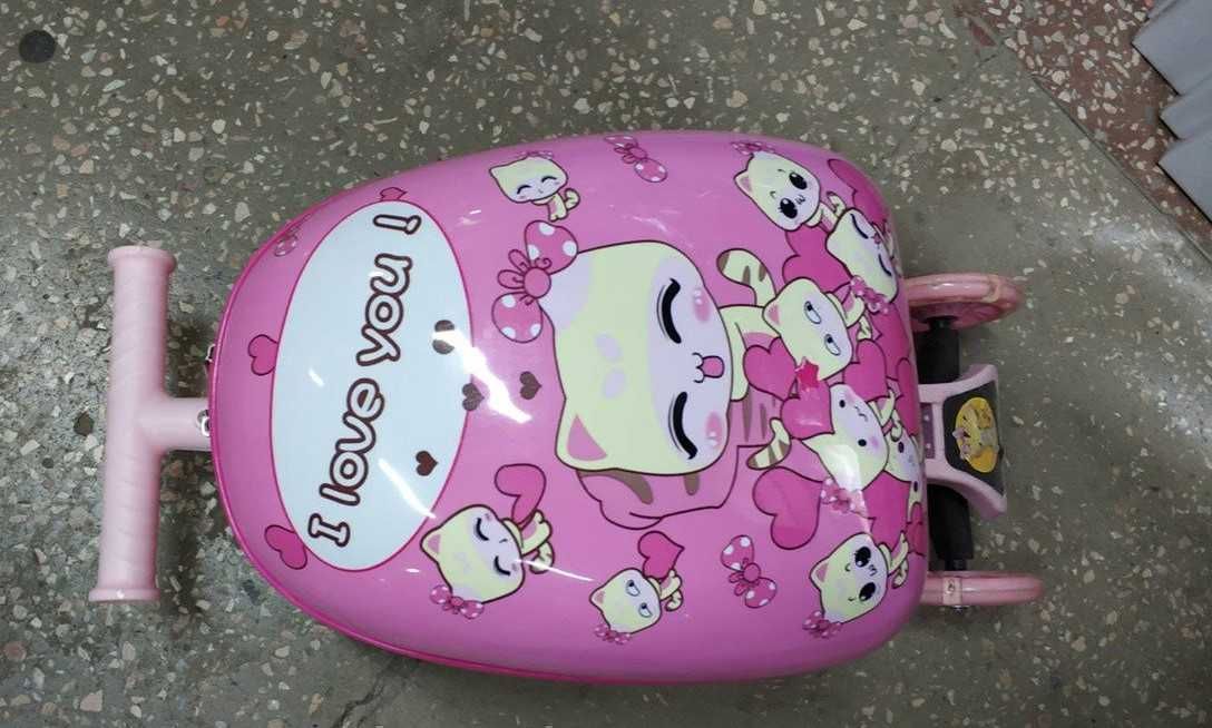 Чемодан самокат детский для девочки розовый на 3х колесах в Запорожье