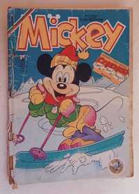 Livro - Mickey na Neve - Disney - Um pouco desgastado