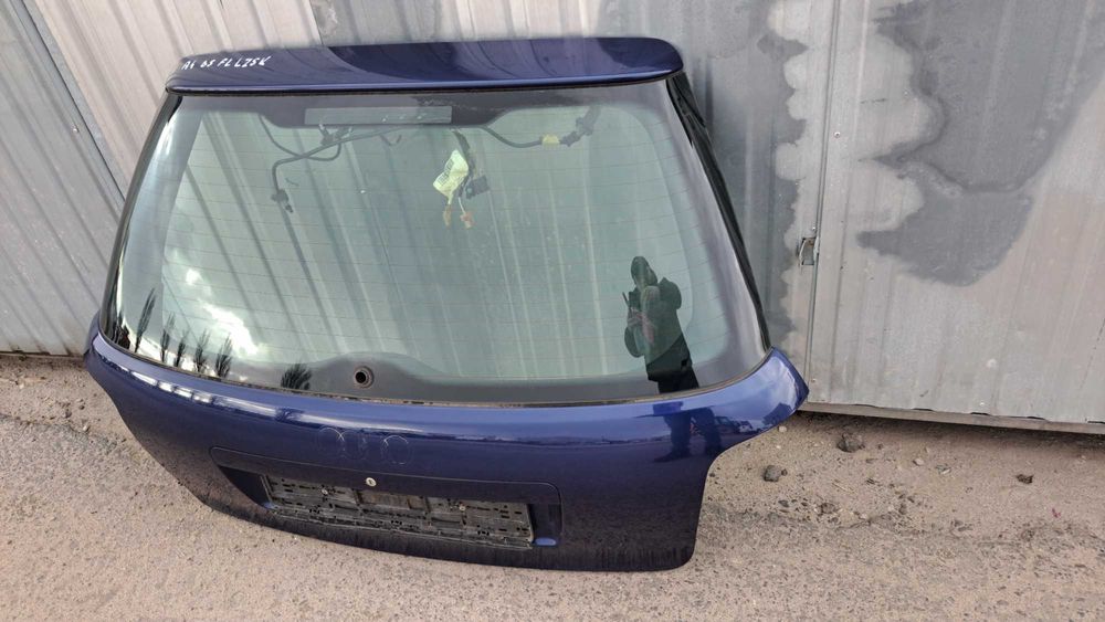 Klapa szyba klamka zamek Audi A4 B5 Lift LZ5K