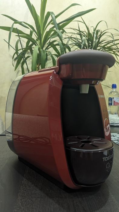 Кавоварка Bosch Tassimo TAS 2005 EE