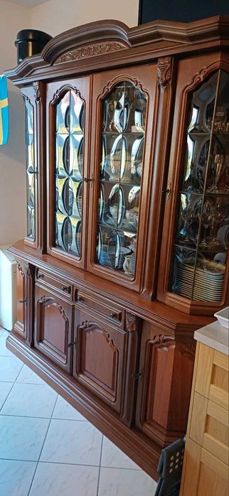 Вітрина  махогон-горіх -дуб