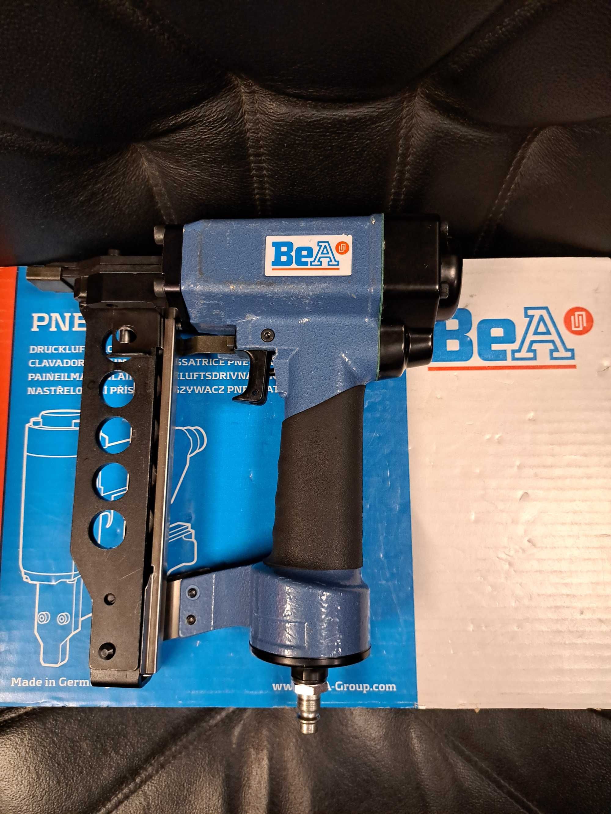 Zszywacz stolarski BeA 92/40-712 NOWY + Gratis zszywki. Części, Serwis