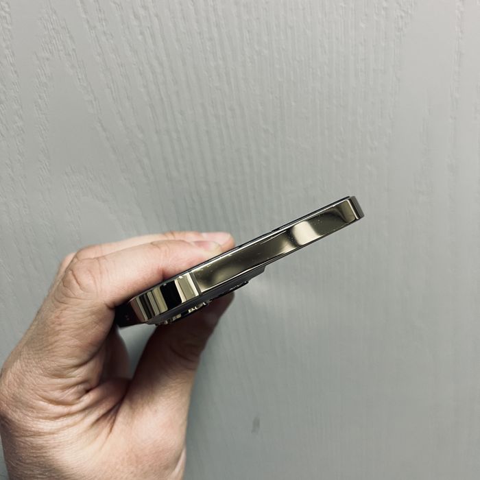 Срочно продам 13 Pro Max 128gb айфон iPhone