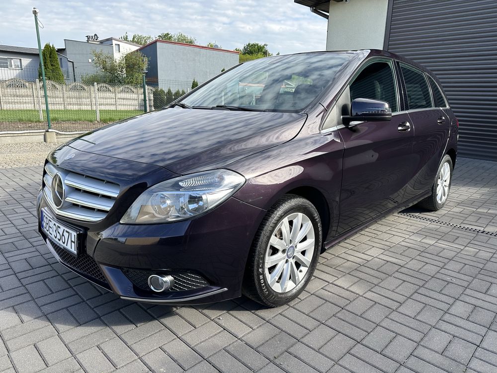 Mercedes B180cdi 2015r Automat Bezwypadkowy 164tys km piekny stan