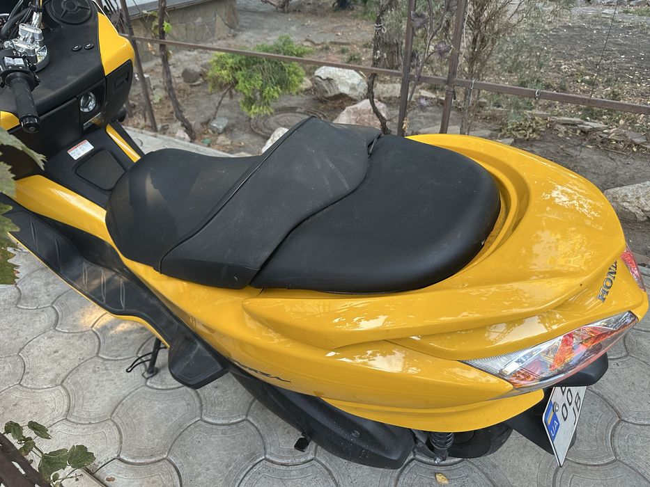 Продам макси скутер honda forza 250 только сегодня