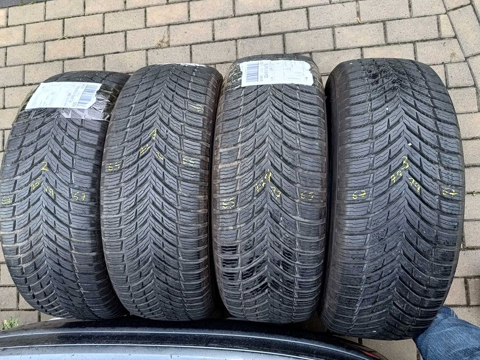 235/60/18 107W Nokian Seasonproof 1