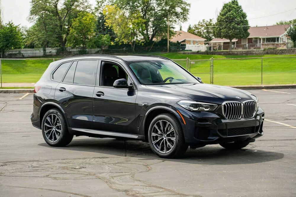 BMW X5      2022