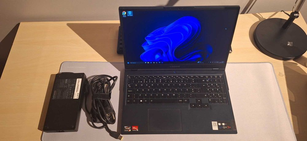 Portátil Lenovo Legion 5 15ACH6