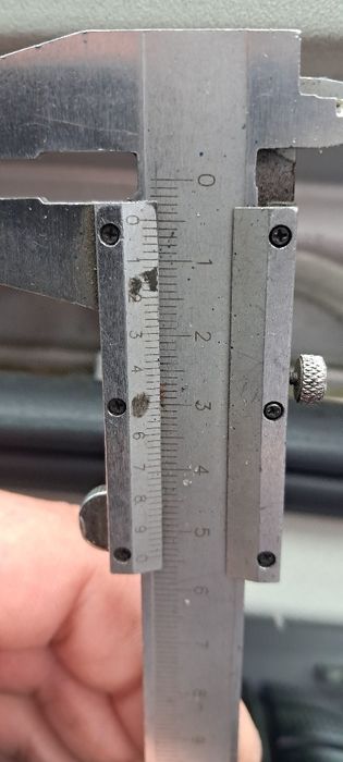 Opony zimowe 235x50R18