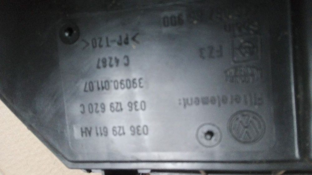 Obudowa Filtra Powietrza V Golf IV 1,4 16 v