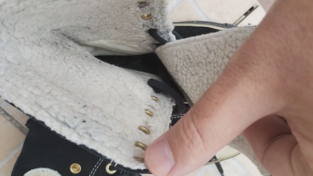 Trampki Converse damskie czarne zimowe z futerkiem barankiem oryginał