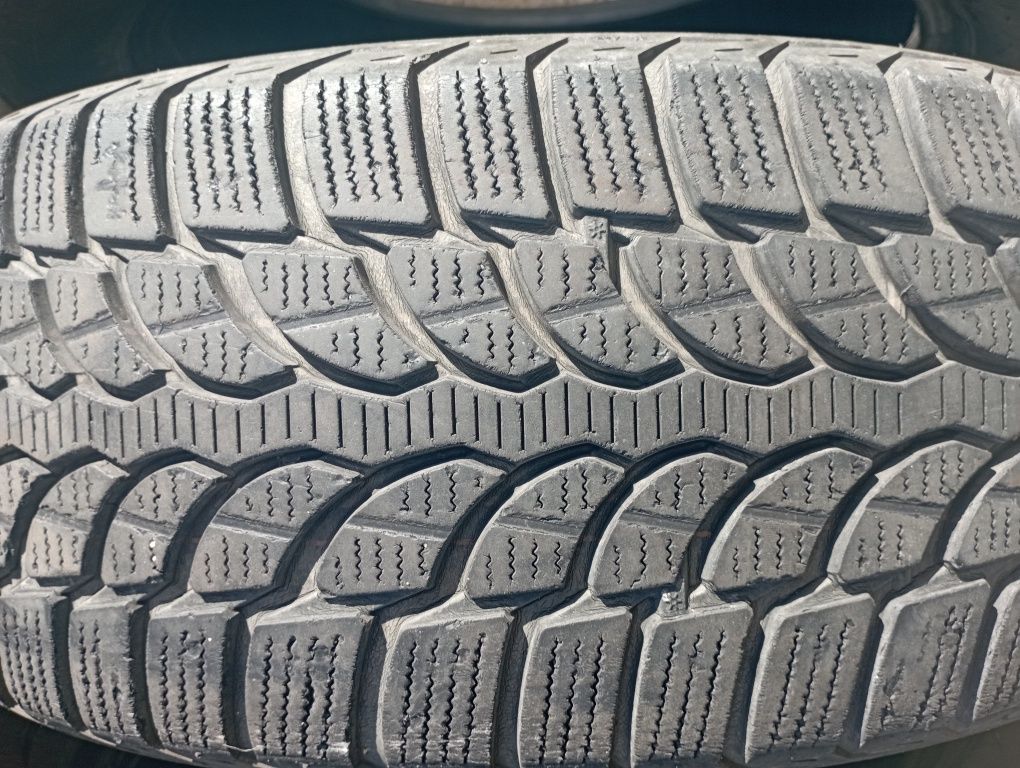 Pneus Bridgestone blizzak 195-55-R16