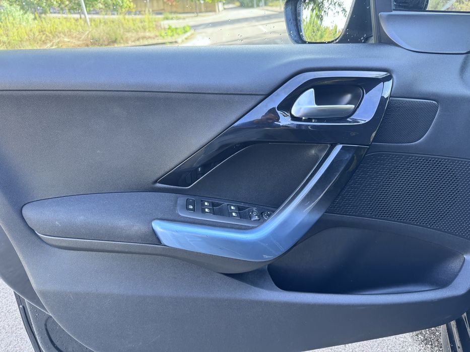 Peugeot 208 1.2 Allure