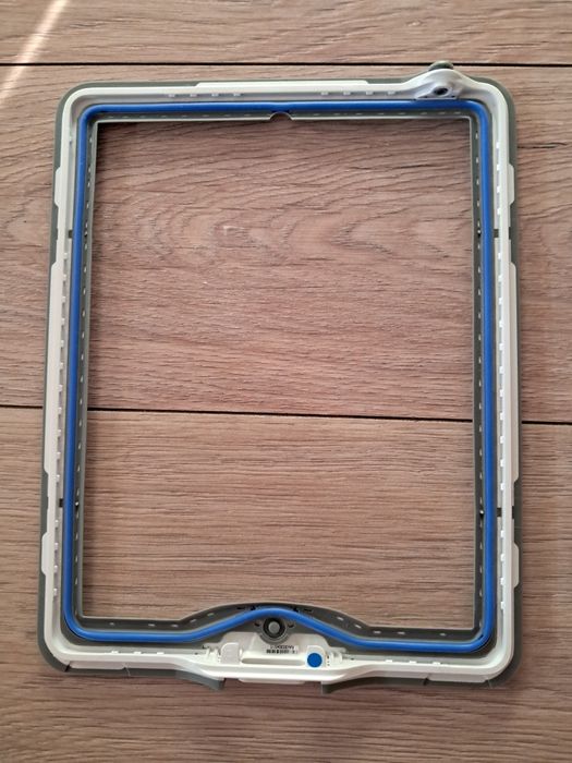 Sprzedam wodoodporne etui do iPada.