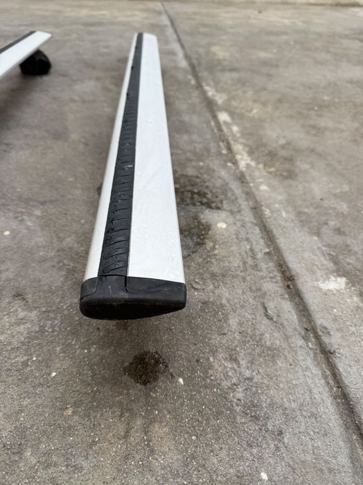 Barras de tejadilho alumínio Thule com fixadores Rapid System 757