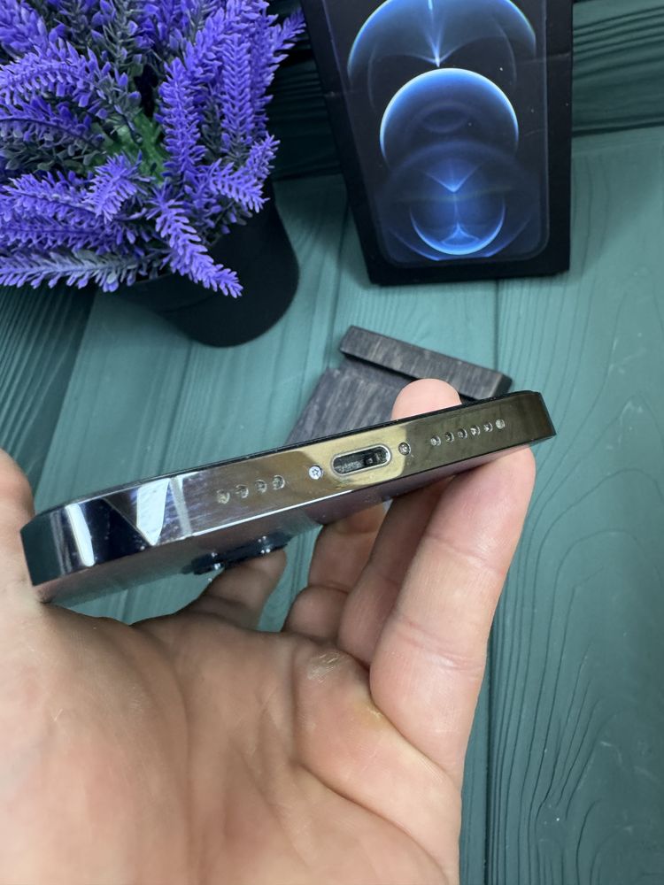 Iphone 12 Pro Max 256 міняний дисплей