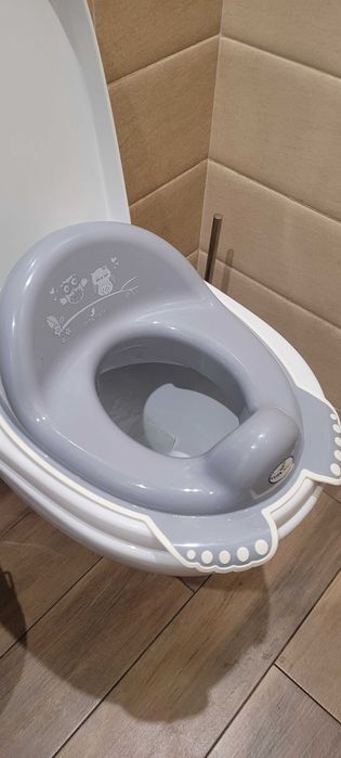 Nakladka na ubikację. Nowa. Tega baby.