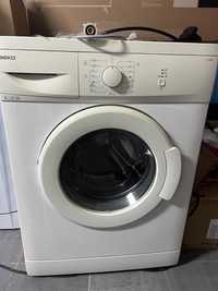 Máquina lavar roupa Beko EV 6800