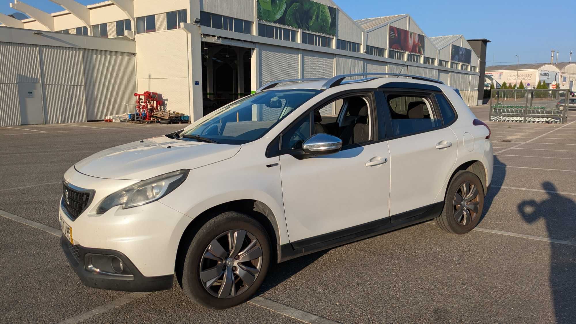 Peugeot 2008 1.6 BlueHDi 99cv | Nacional | 2017 | 1 dono