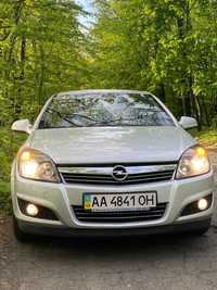 Продам OPEL ASTRA H demo