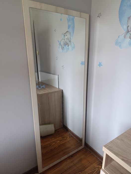 Lustro w ramie z płyty meblowej 170 cm – do zawieszenia lub postawieni