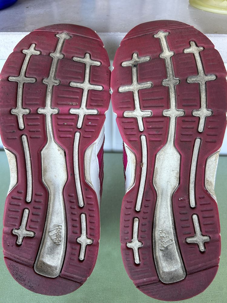 Sapatilhas menina adidas n° 34