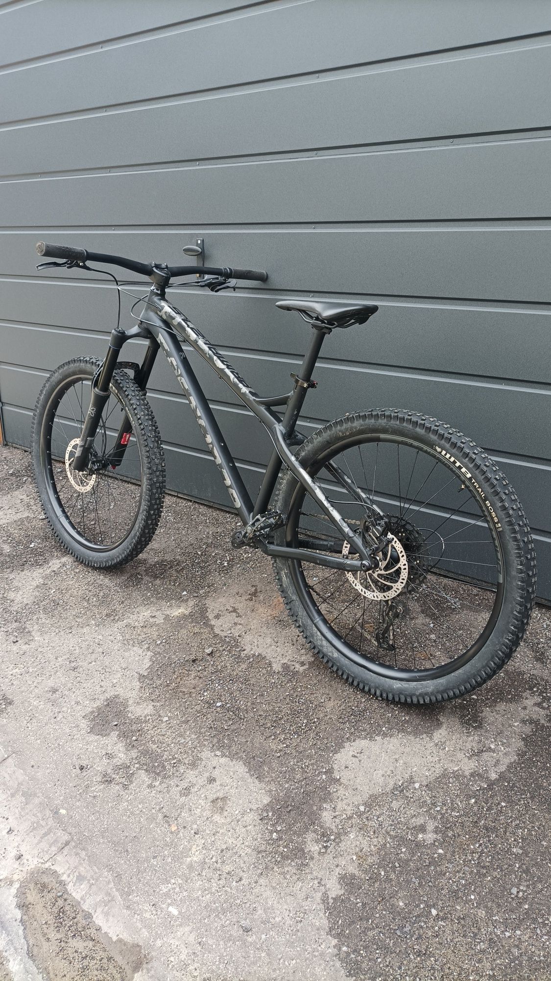 Dartmoor primal m 27,5 27,5+ **MAŁO UŻYWANY** ENDURO MTB