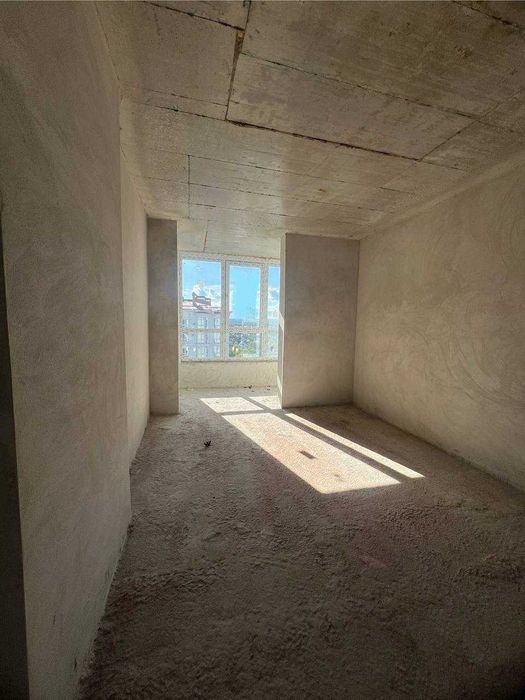 Продаж 1-к. квартири біля озера в ЖК Міленіум