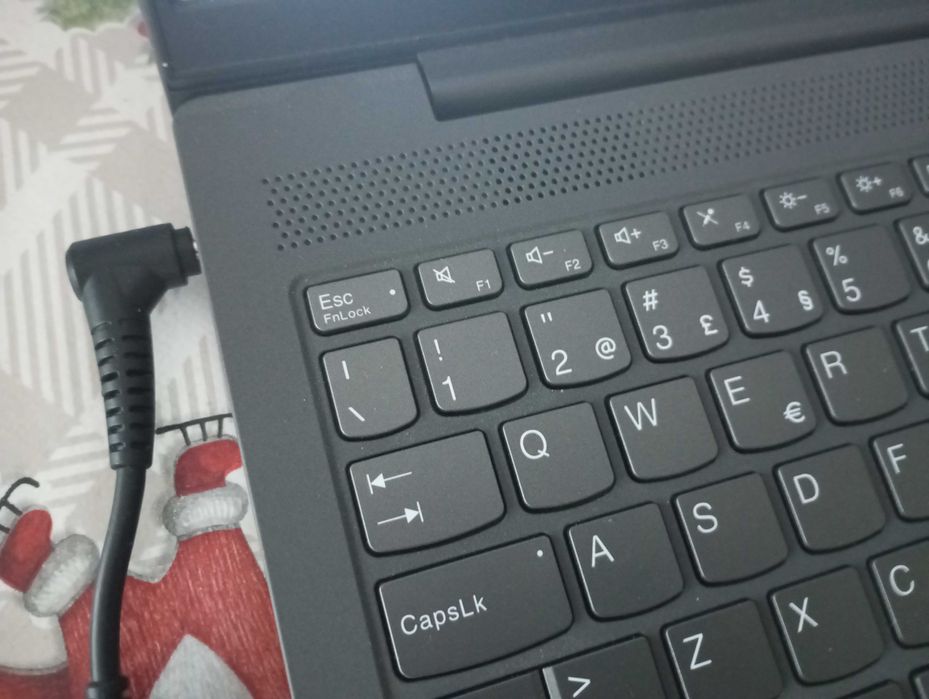 Lenovo ideaped5 15are05