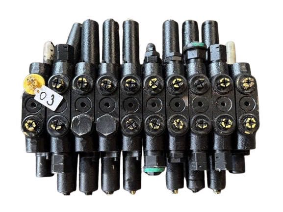 JCB 25/223039 HydroControl Rozdzielacz hydrauliczny JCB 8030 JCB 8025