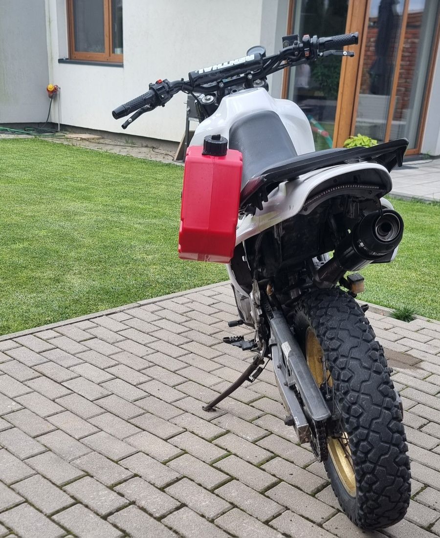 Honda NX 650 Dominator 1995 rok