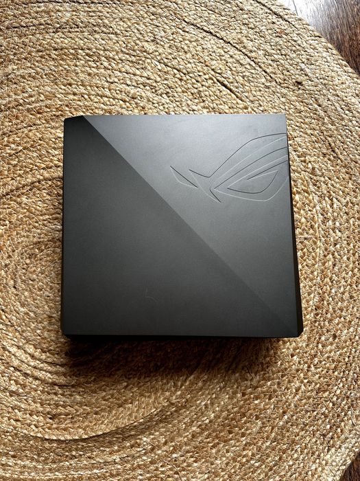 Desktop Gaming ASUS ROG GR8II-T022Z Negociável