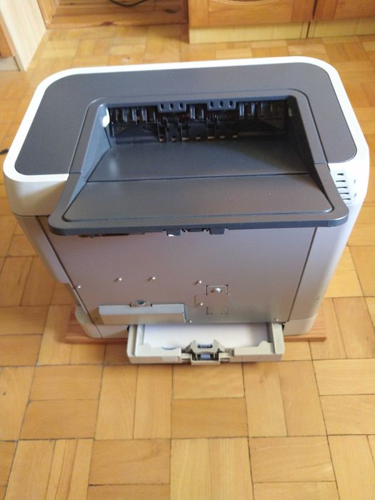 Drukarka kolorowa HP Color LaserJet 2600n mało używana