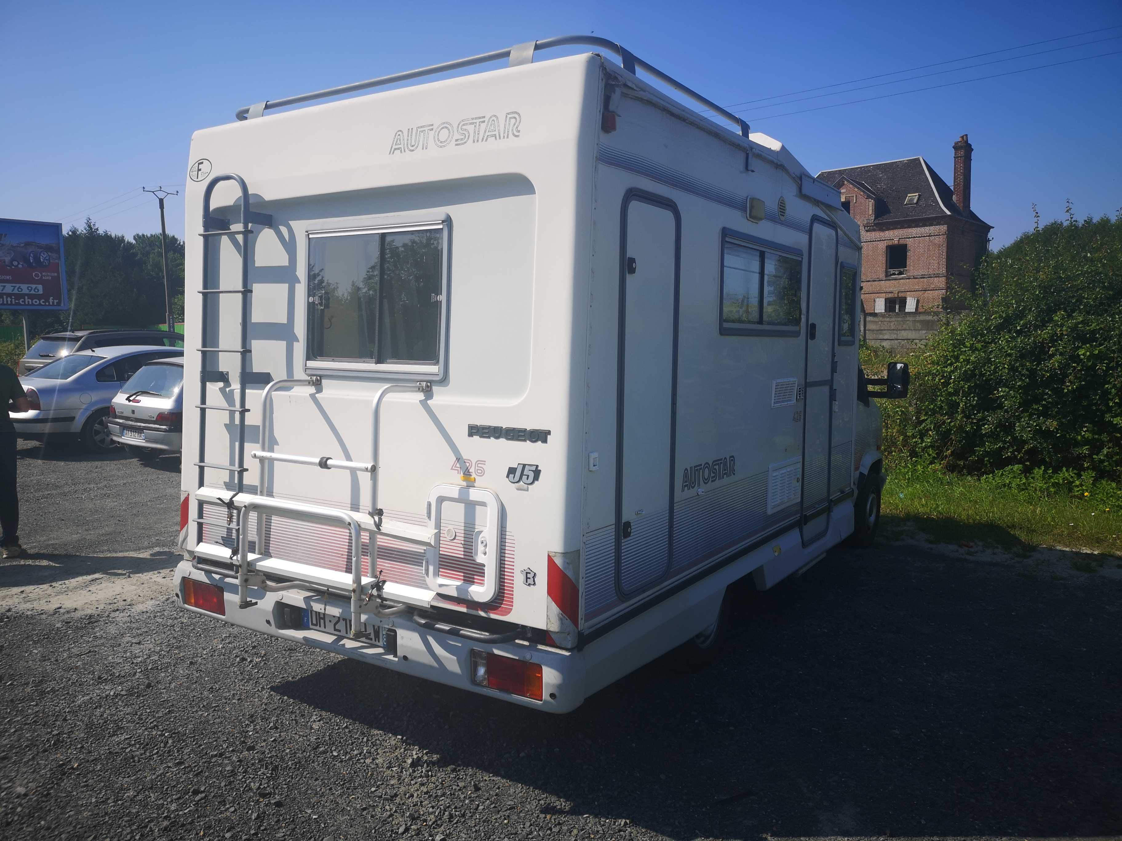 Peugeot J5 kamper toaleta, prysznic