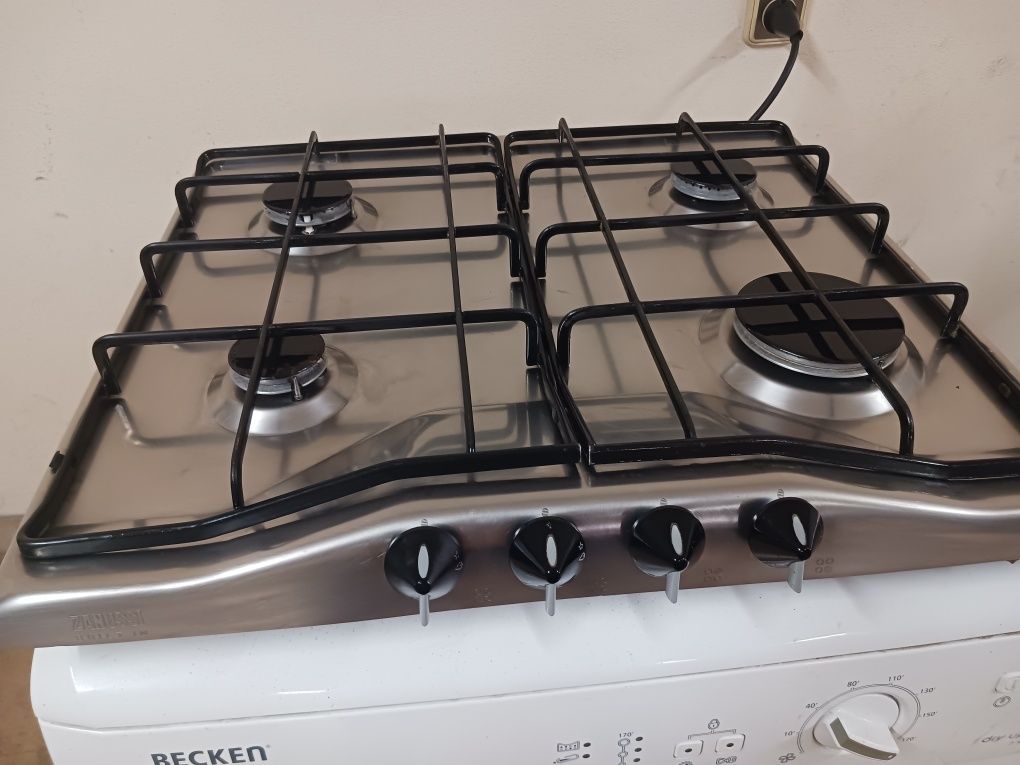 Vendo placa de gas com 4 bicos de isqueiro automático marca zanussi em