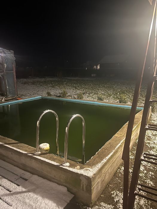 Лазня з басейном