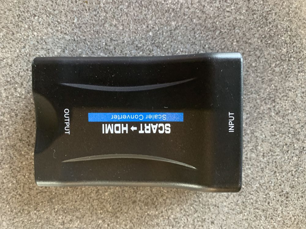 Konwerter sygnału cyfrowego HDMI / MHL na analogowy SCART