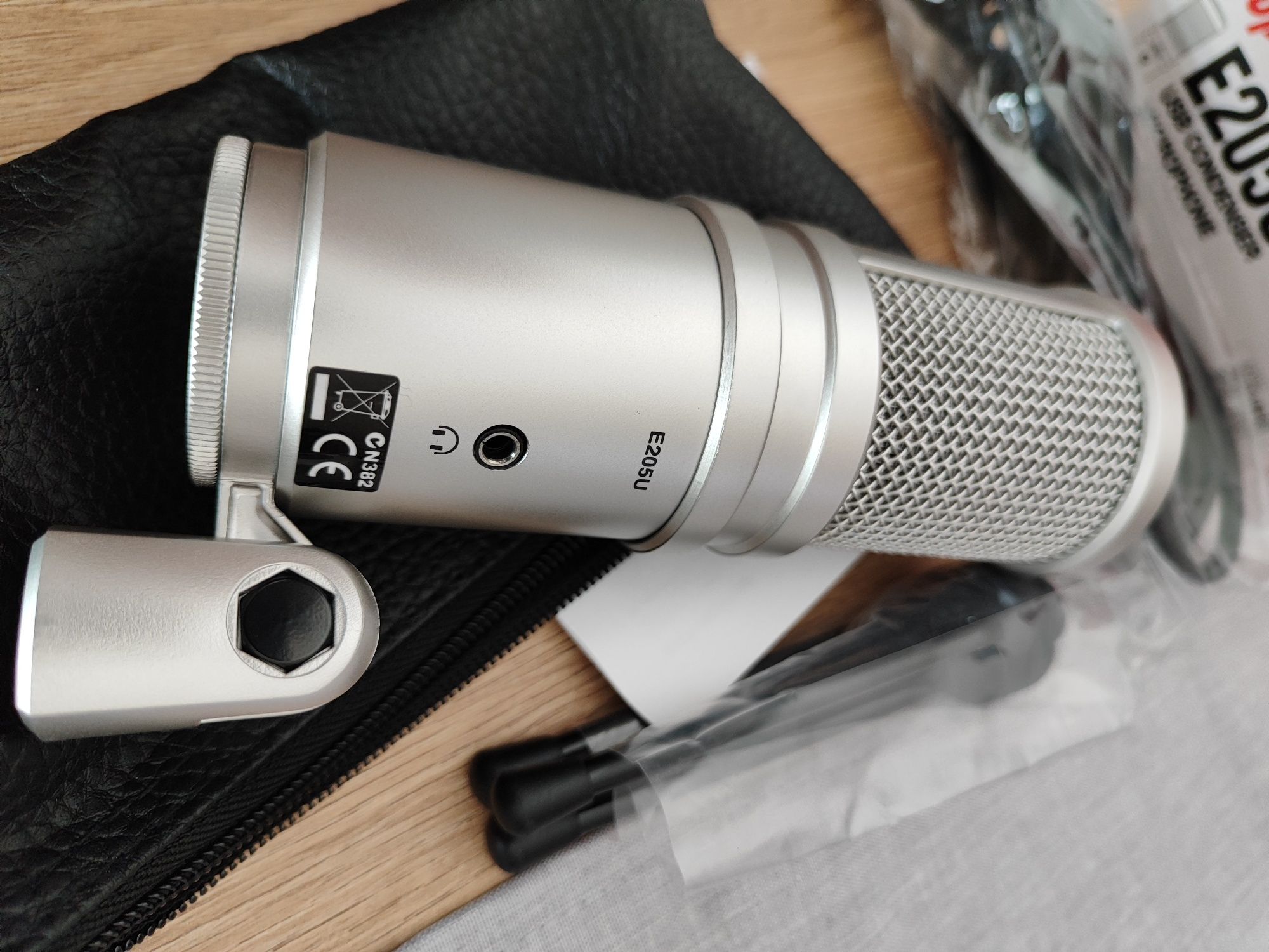Superlux E205U – mikrofon pojemnościowy USB