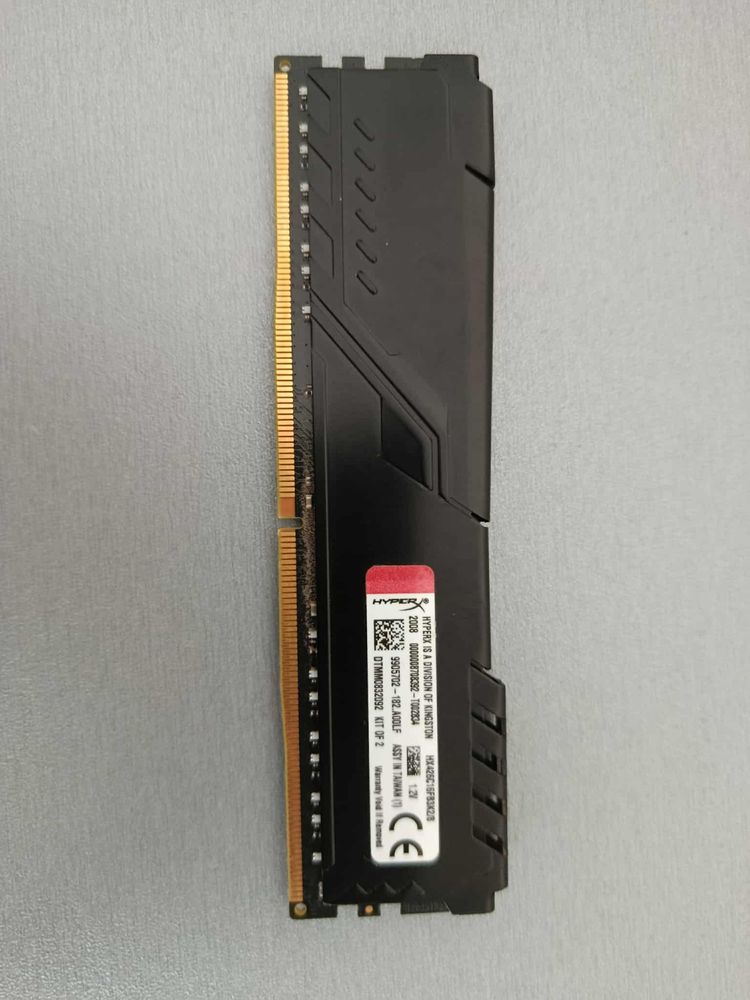 DDR4 4GB (2400mhz)