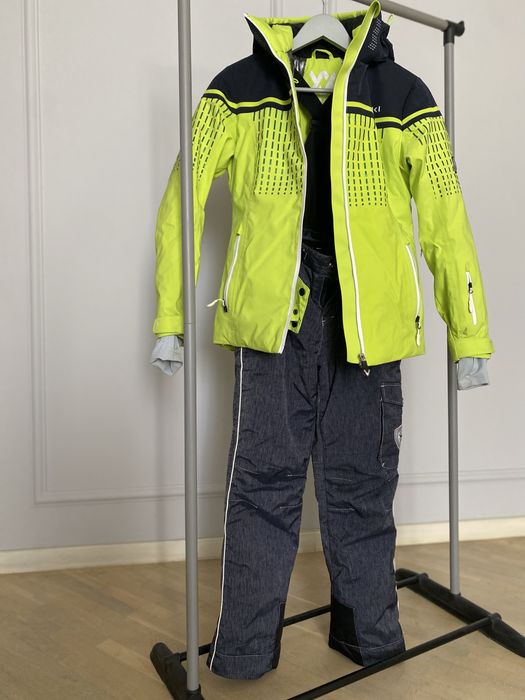 Лыжная куртка в отличном состоянии, р.ХS(34)