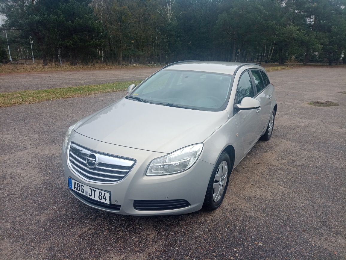 Opel Insignia 1.6 Benzyna Idealny bezwypadek