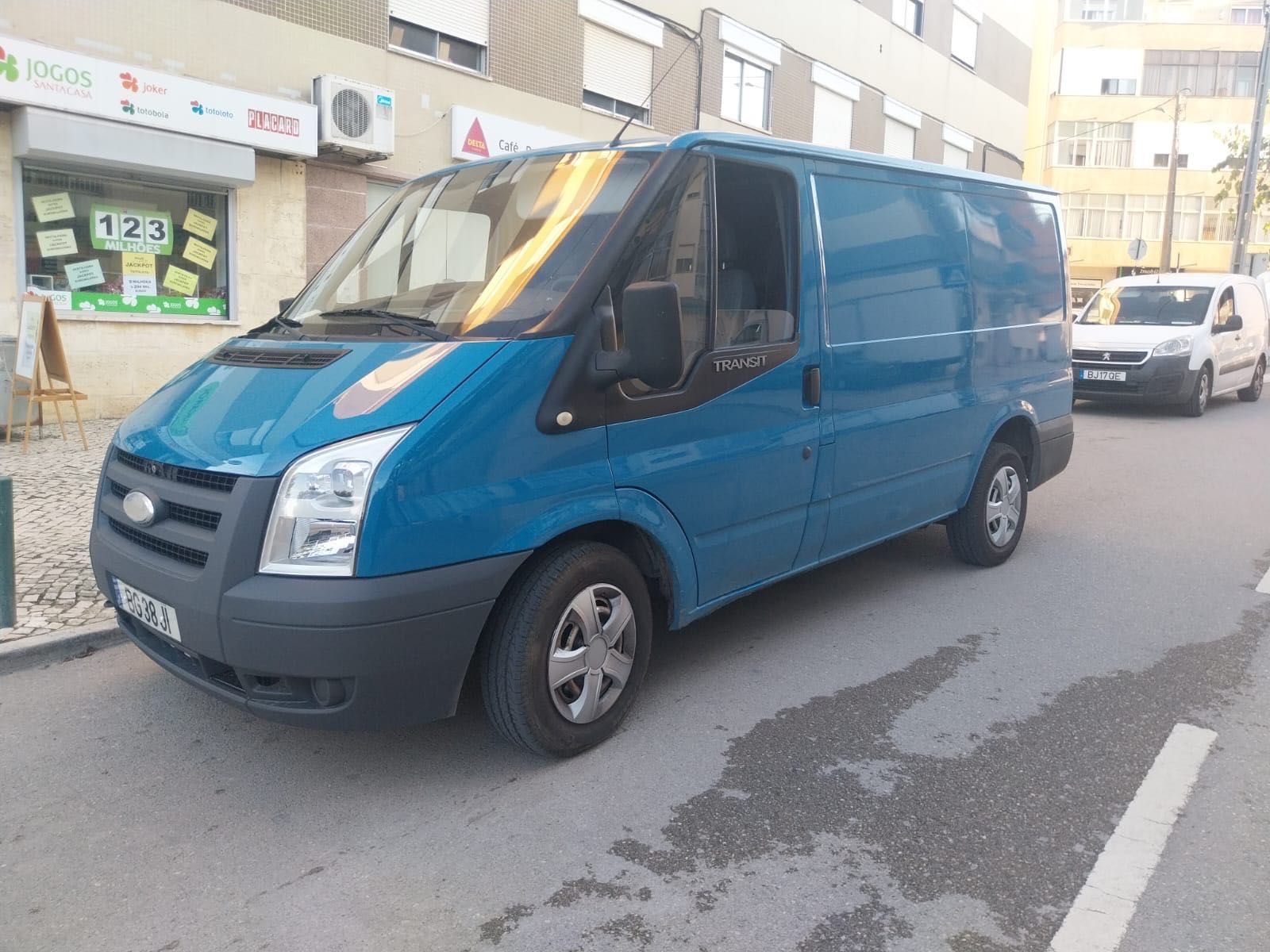 Ford transit 2,2. 2009