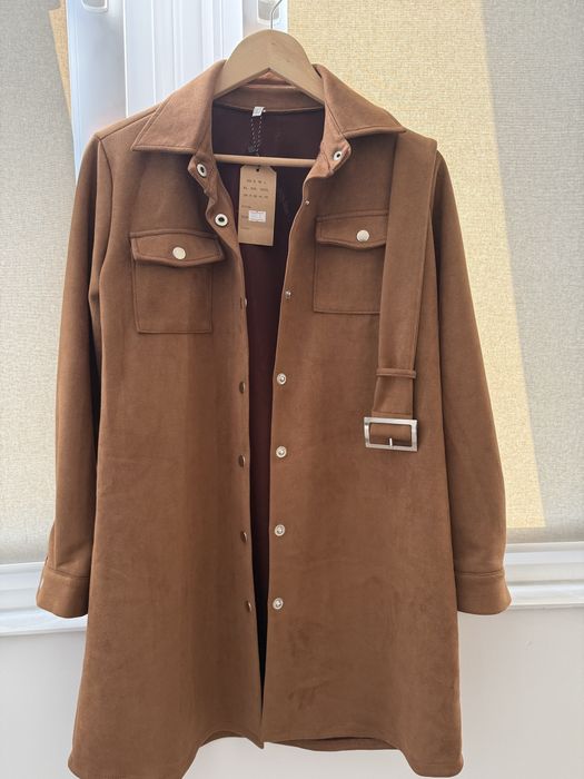 Подовжена рубашка під замш з карманами