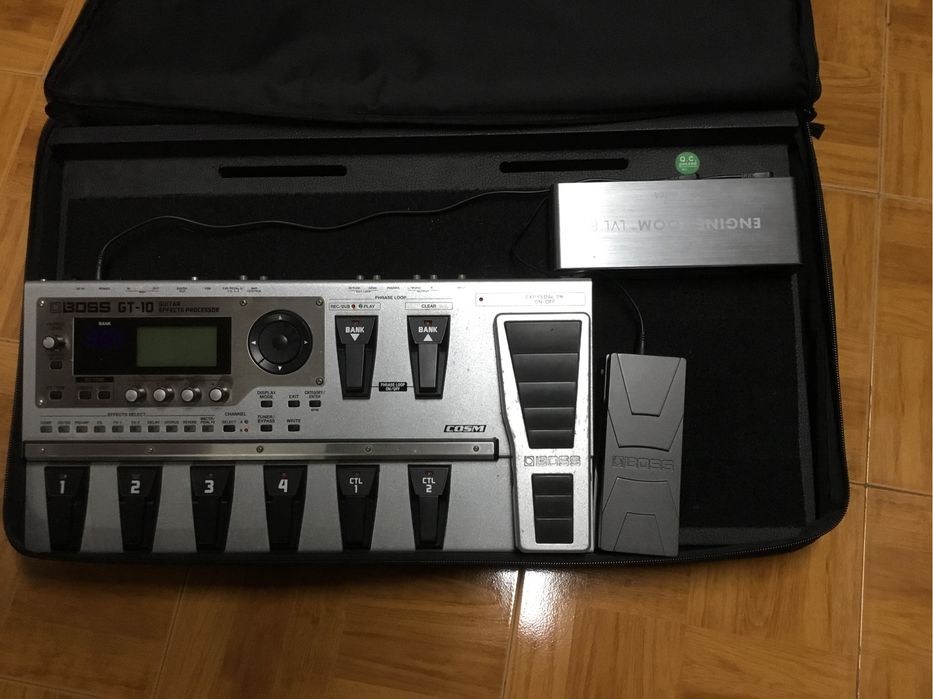 Gator GPT - PRO - Com Case para efeitos de guitarra/Baixo