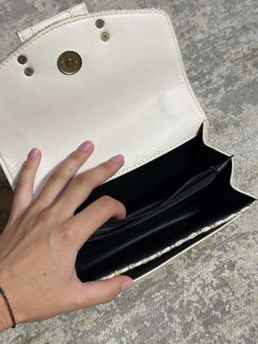 Продам женскую сумку