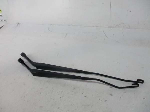 Haste / braço de escova limpa vidros frente direita NISSAN NV200 Furgã